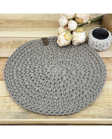 Handgefertigtes Tischset aus recycelter Baumwolle